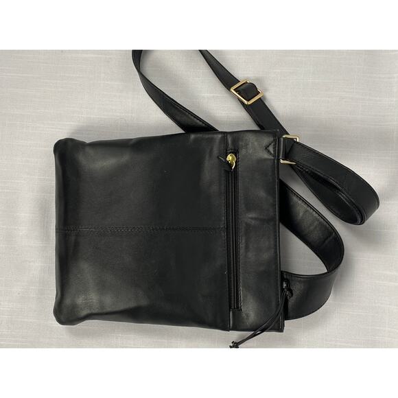 Radley London Black Leather Slim Profile Crossbody Bag gently used, excellent - Picture 9 of 12